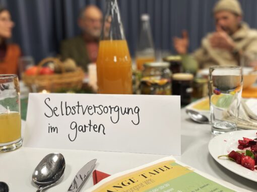 Getreidepowerboxen, Lehrtafeln und einen Lange Tafel im Werra-Meißner-Kreis
